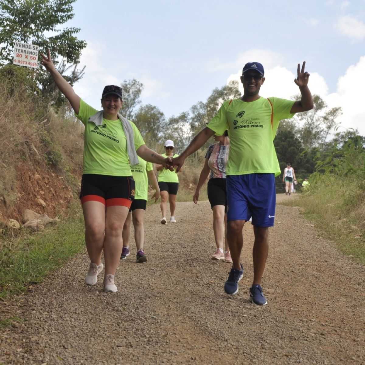 Foto de capa da notícia Caminhadas Verão em Antônio Prado reúne cerca de 100 pessoas