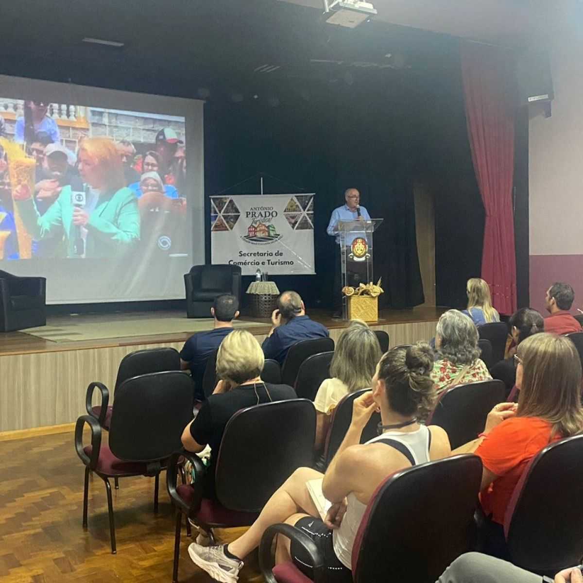 Foto de capa da notícia Secretária de Turismo e COMTUR promovem 2ª Conferência Municipal do Turismo de Antônio Prado