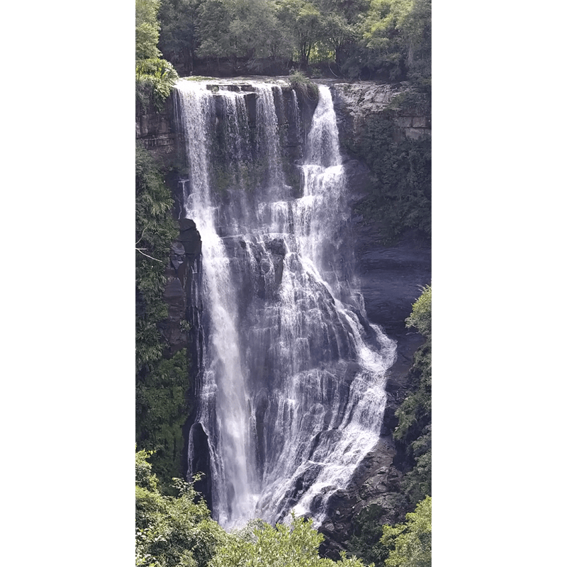 Foto de capa da Cascatas da Usina