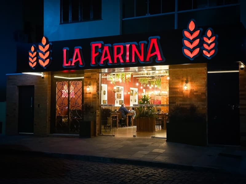 Foto de capa da La Farina Pizzaria