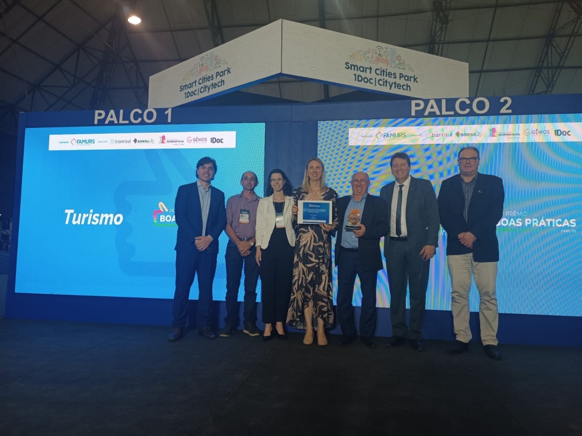 Antônio Prado recebe Prêmio Boas Práticas da Famurs na categoria Turismo