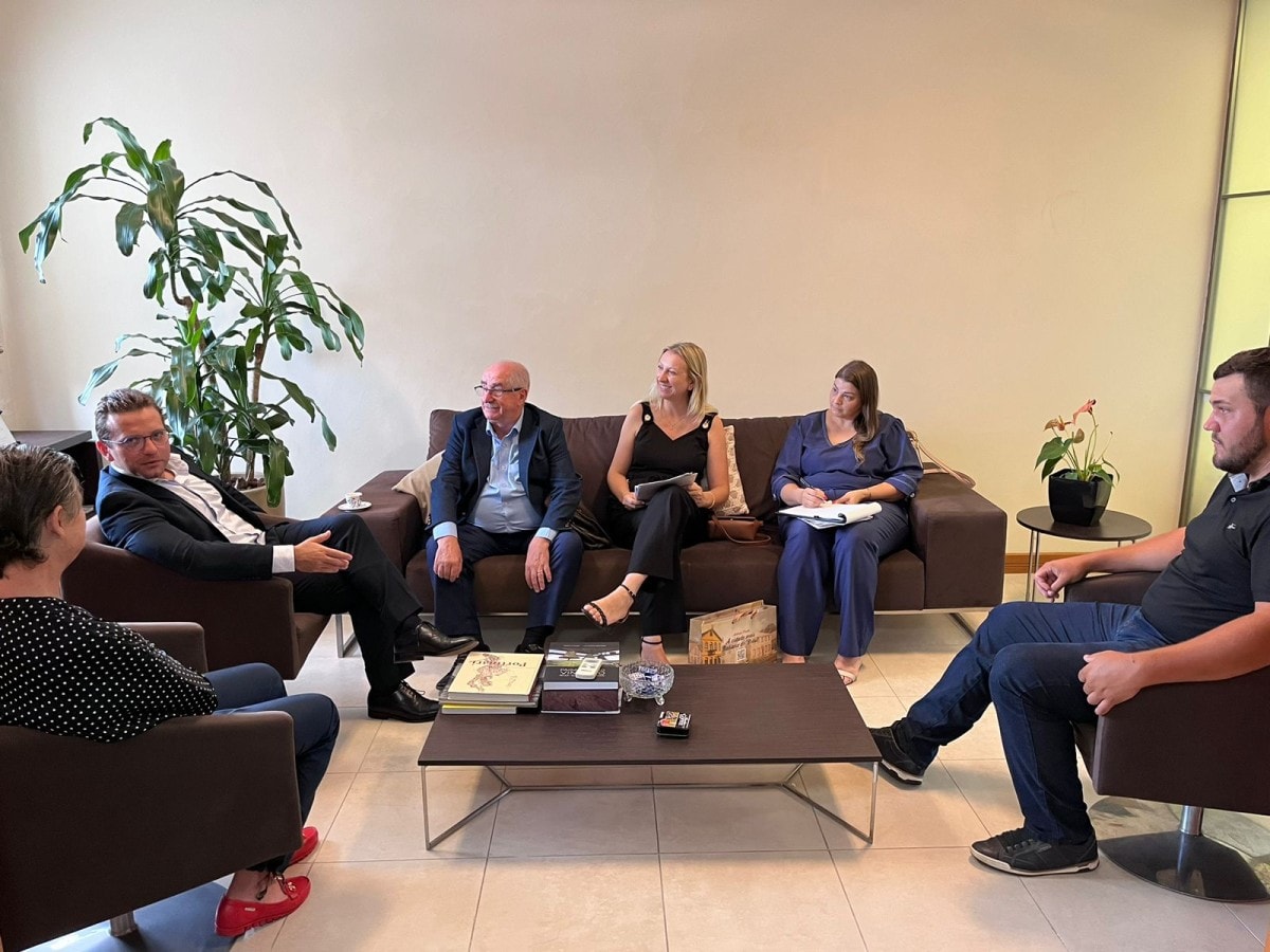 Antônio Prado Discute Parcerias Turísticas com Autoridades em Porto Alegre